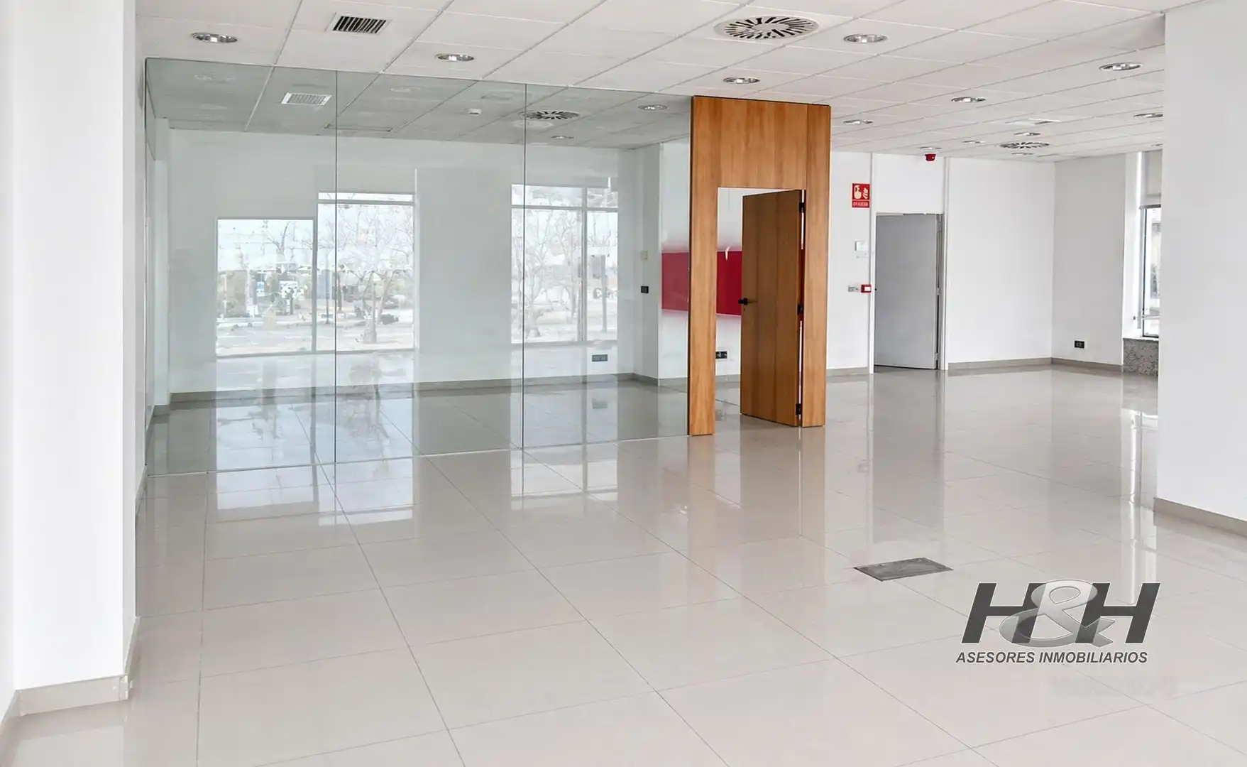 Local comercial en alquiler en Parc Central, imagen 3