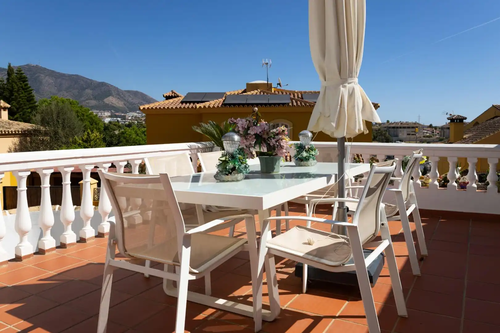 Casa con terrazza in vendita a Campo de Mijas