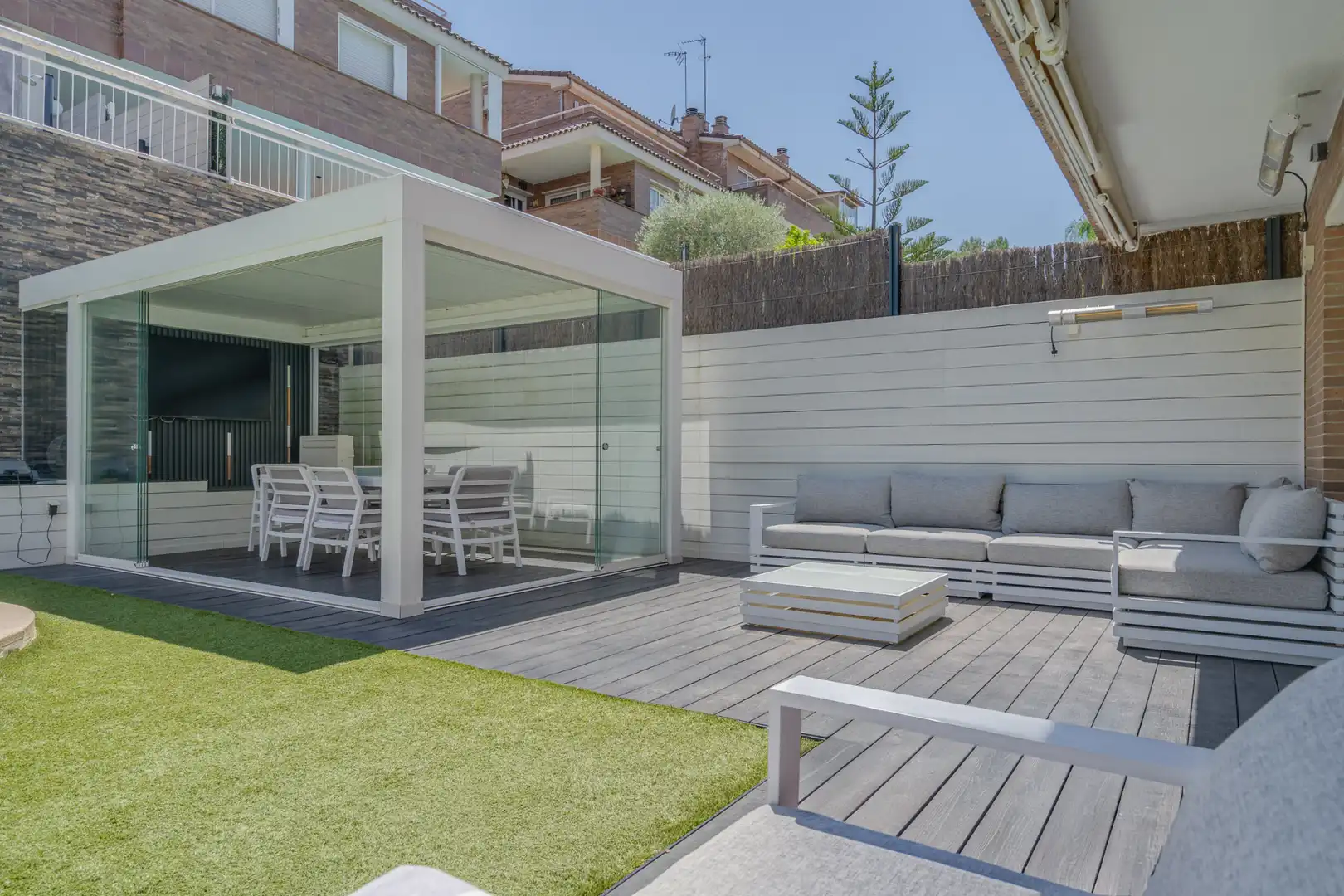 Terraza de Casa adosada en venta en Sant Quirze del Vallès con Aire acondicionado, Calefacción y Jardín privado