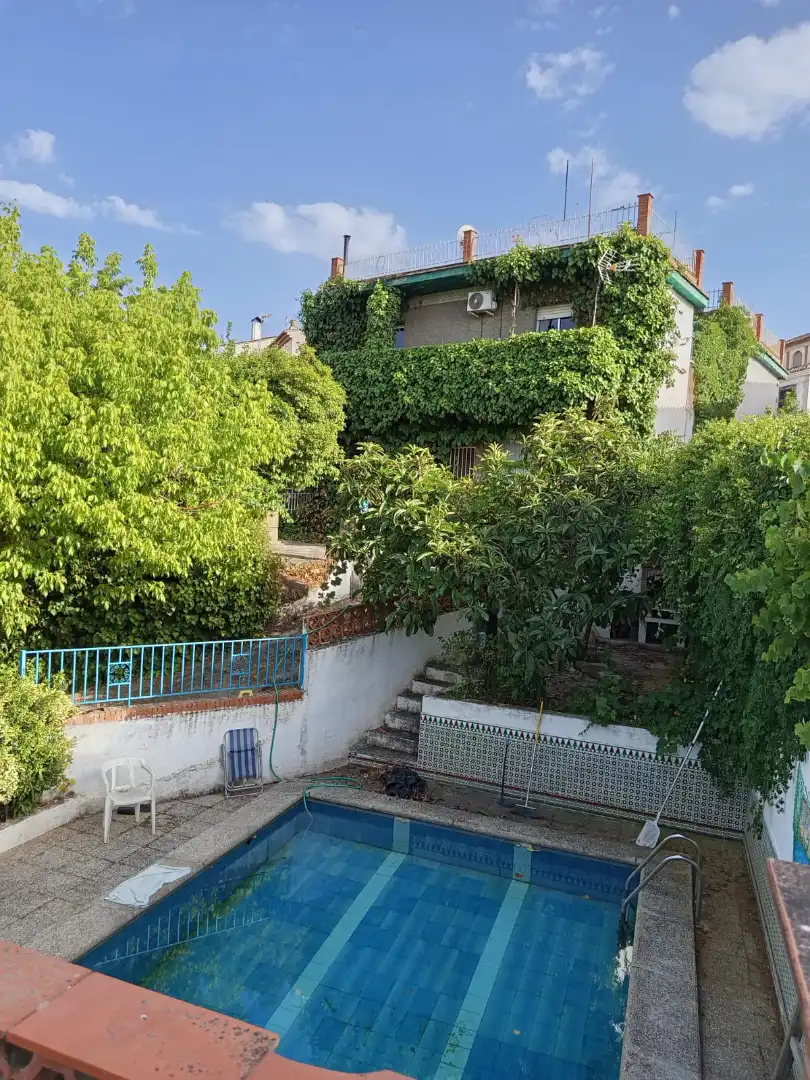 Jardí de Casa o xalet en venda en La Zubia amb Jardí privat i Piscina