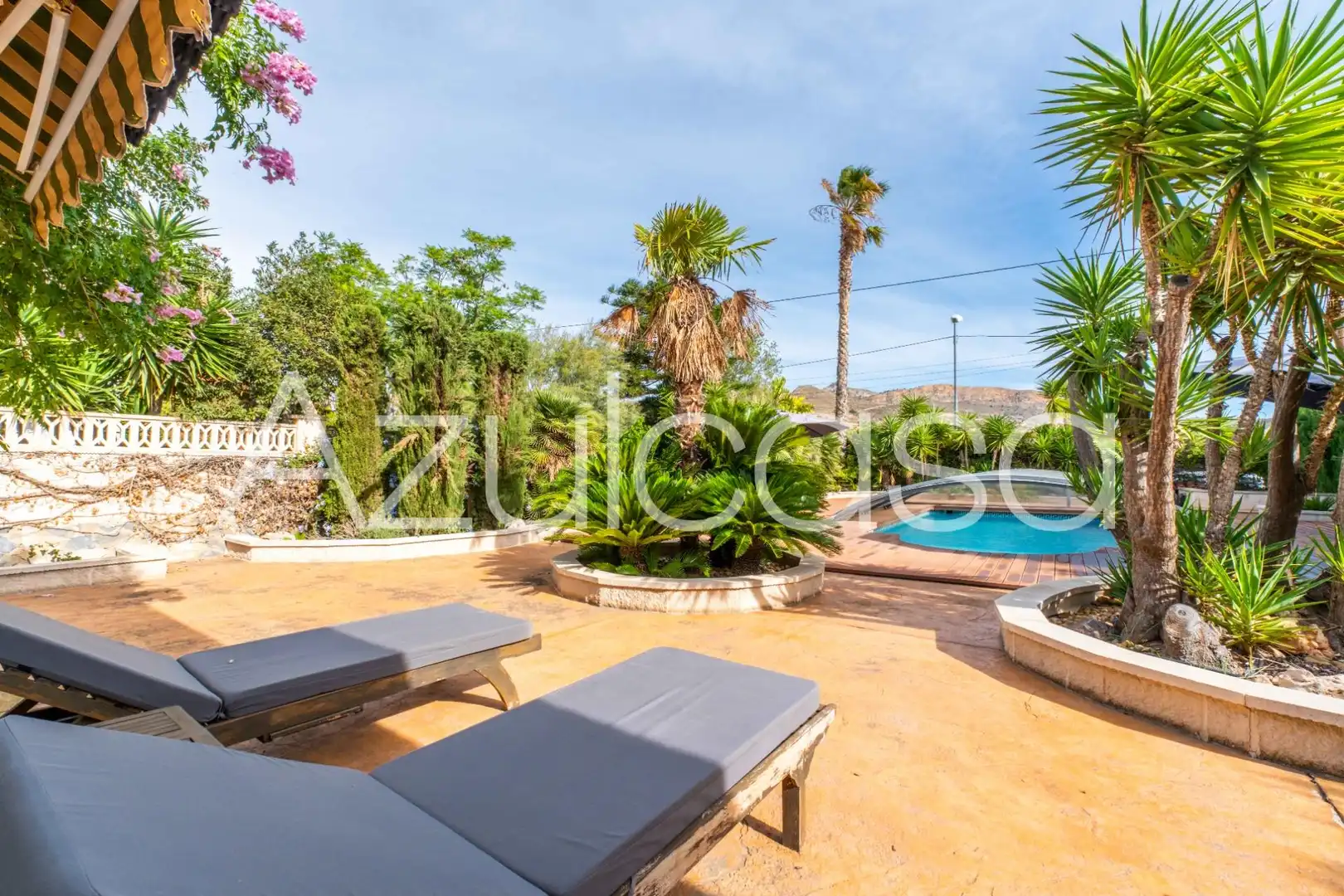Jardí de Casa o xalet en venda en Alicante / Alacant amb Aire condicionat, Jardí privat i Terrassa