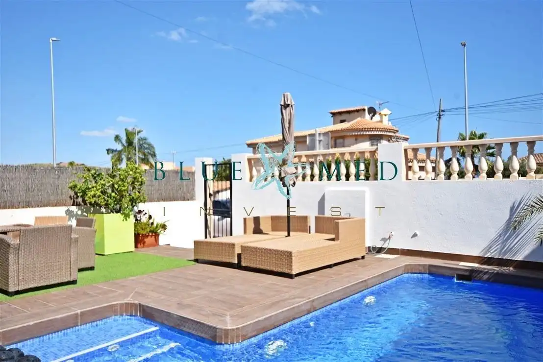 Piscina de Casa o xalet en venda en Mazarrón amb Jardí privat, Terrassa i Piscina