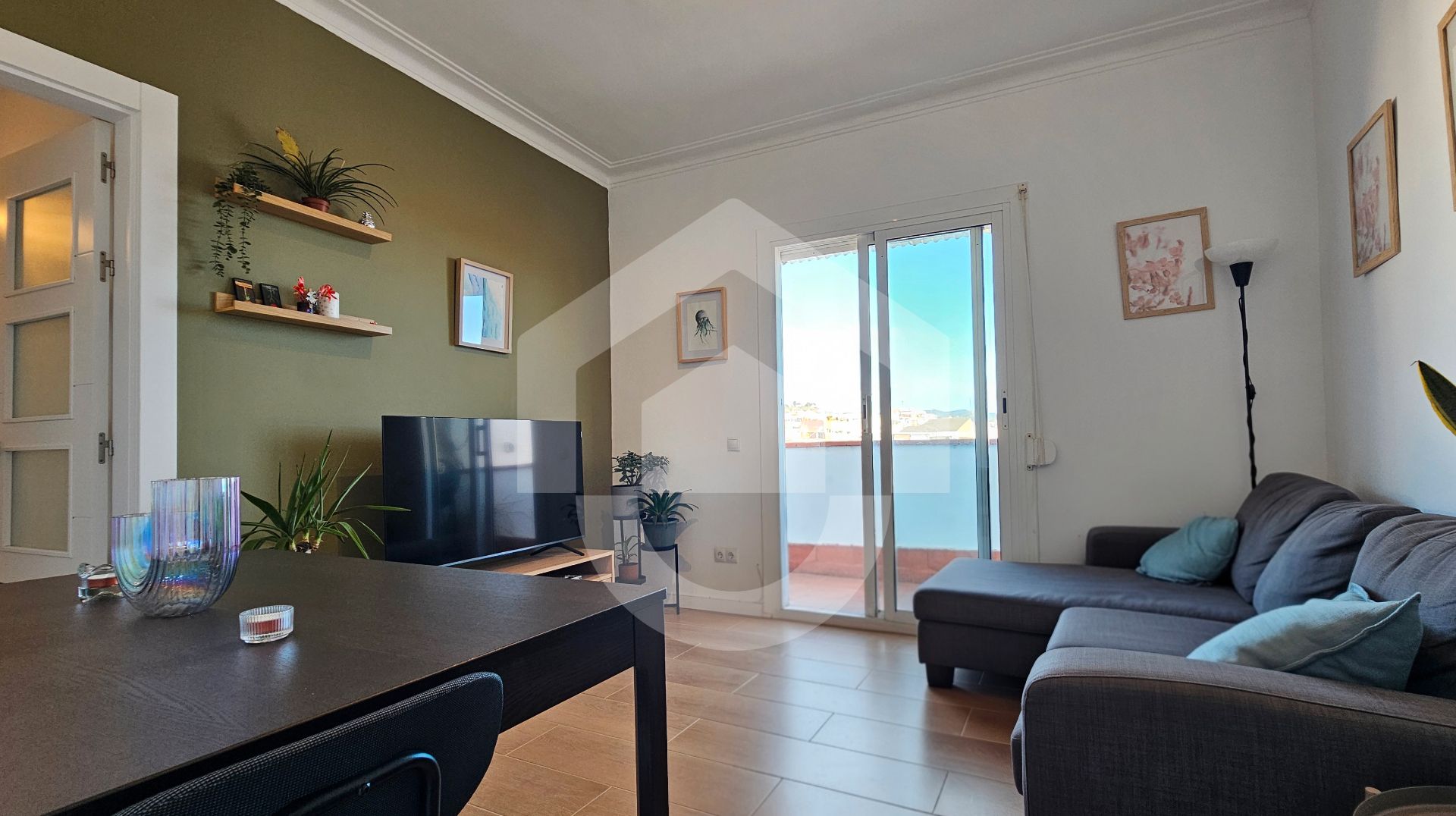 Sala d'estar de Àtic en venda en  Barcelona Capital amb Terrassa i Moblat