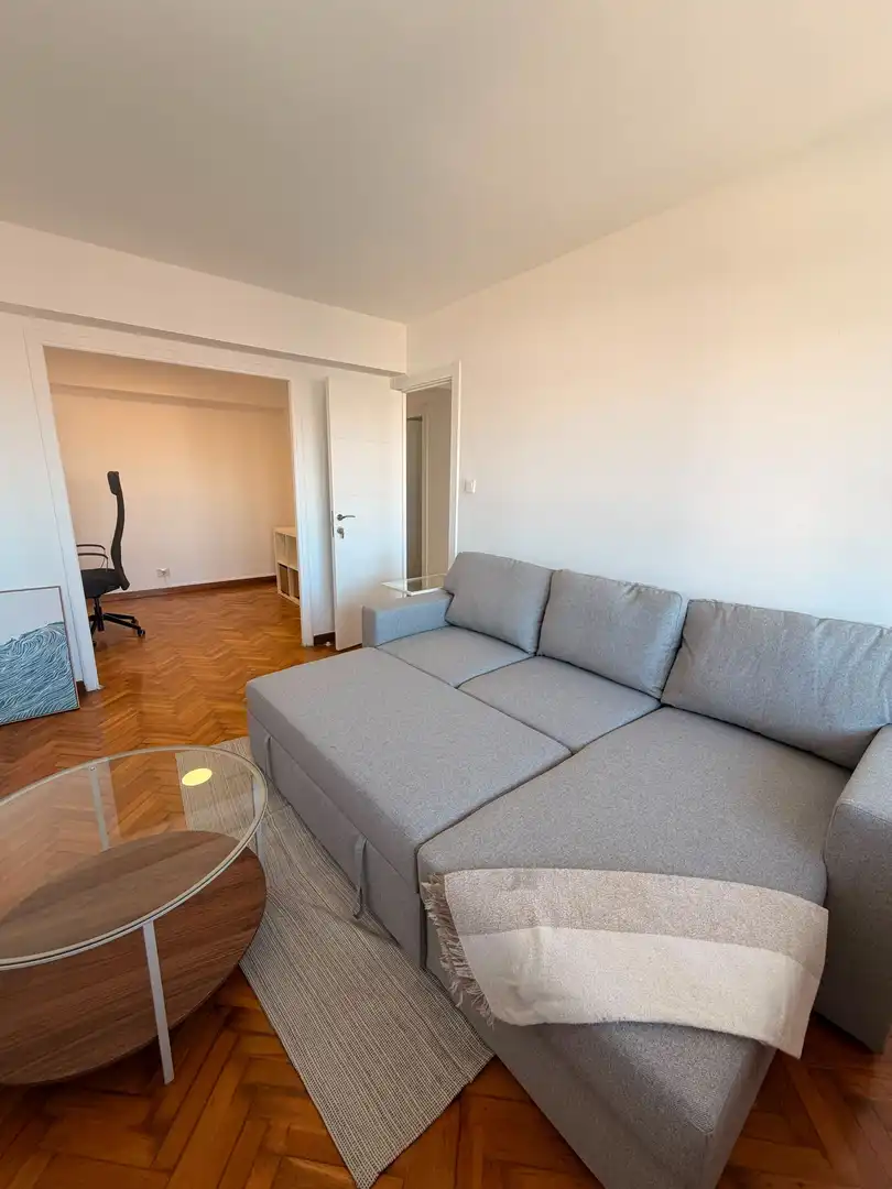 Wohnzimmer von Wohnung zur Miete in A Coruña Capital  mit Möbliert