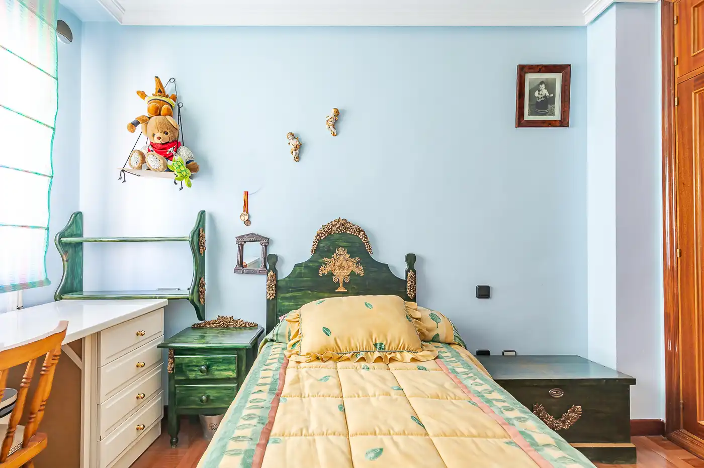 Habitación de Dúplex en venta en Madrid con Calefacción y Terraza