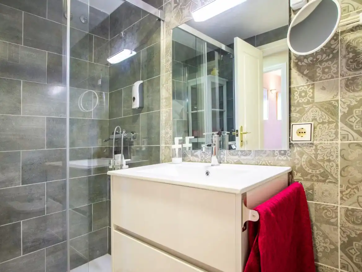 Badezimmer von Wohnung zur Miete in Sant Antoni