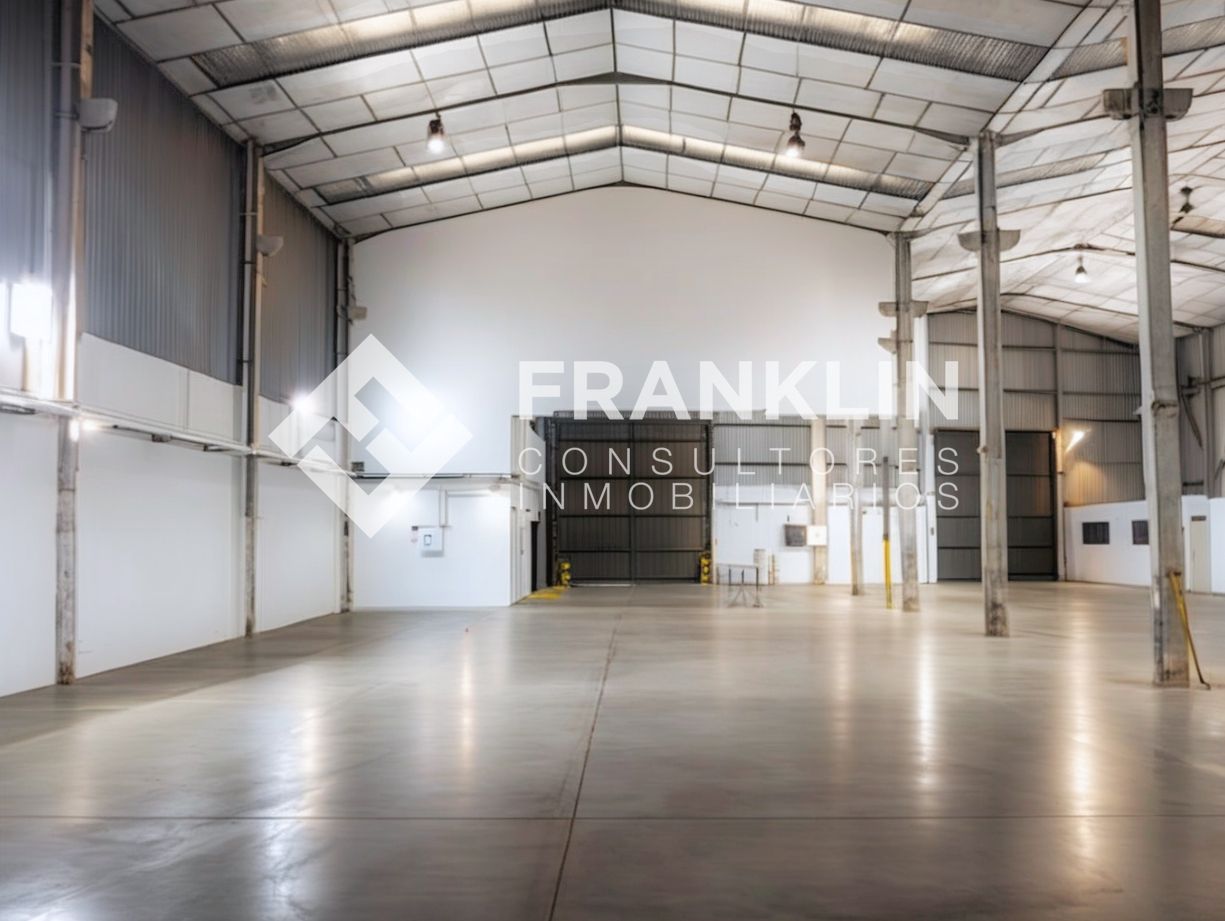 Nau industrial en venda en Sant Boi de Llobregat