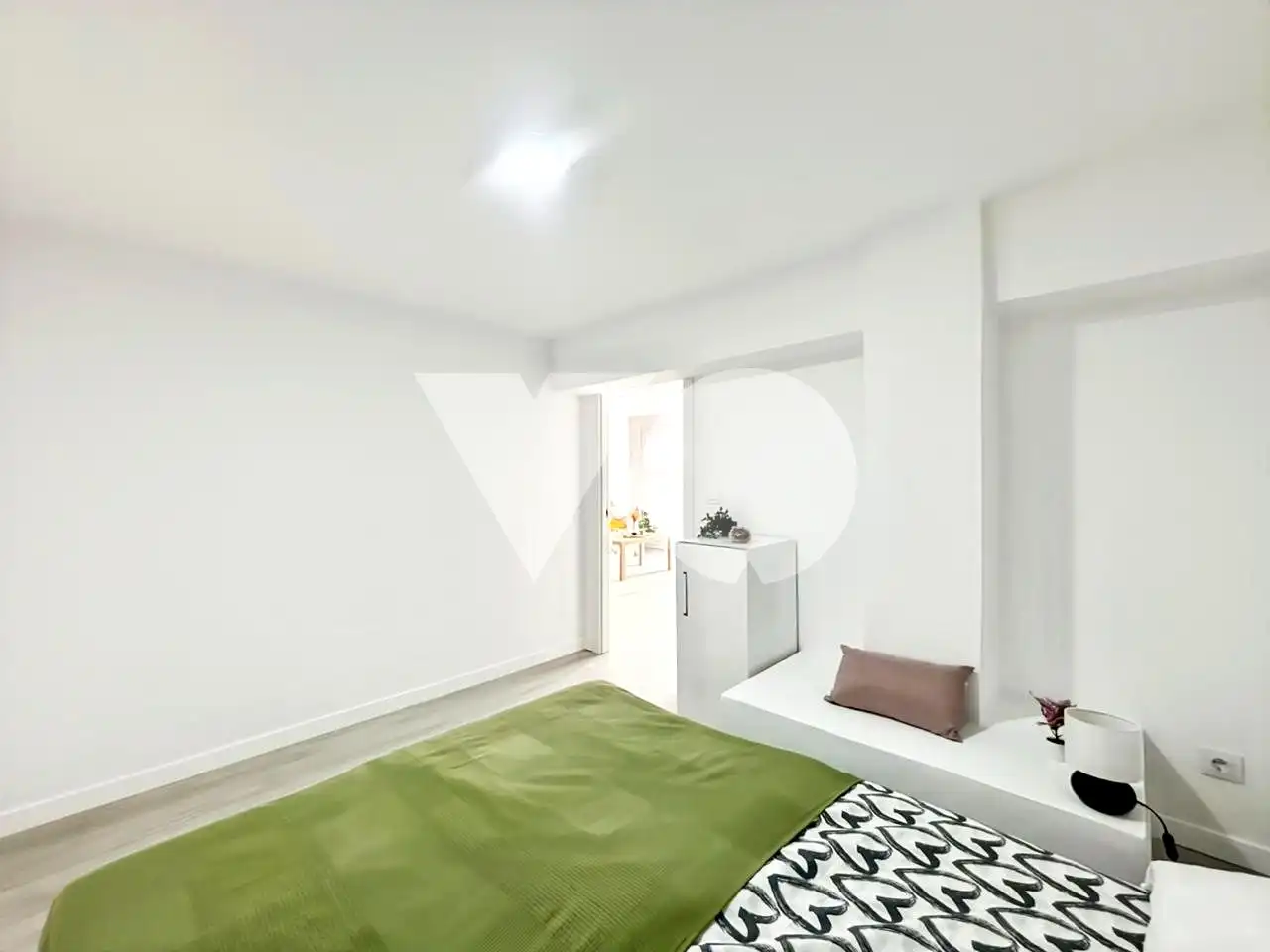 Habitación de Planta baja en venta en Madrid con Calefacción