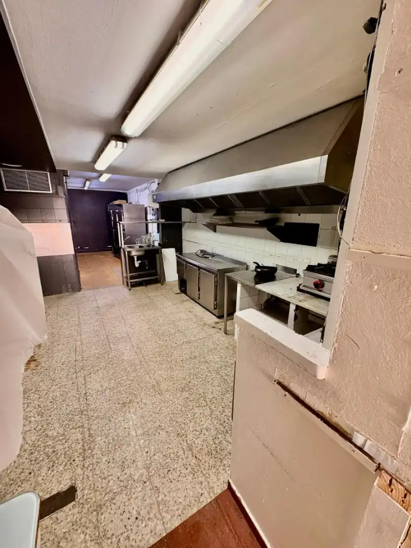Business premises for transfer in Calella de Palafrugell, imagen 23