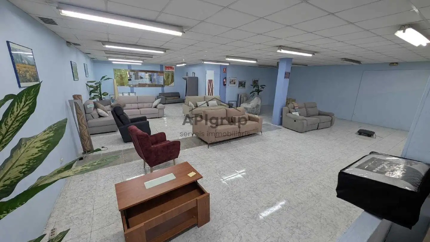 Local comercial en venda a Col.legis Nous, imagen 5