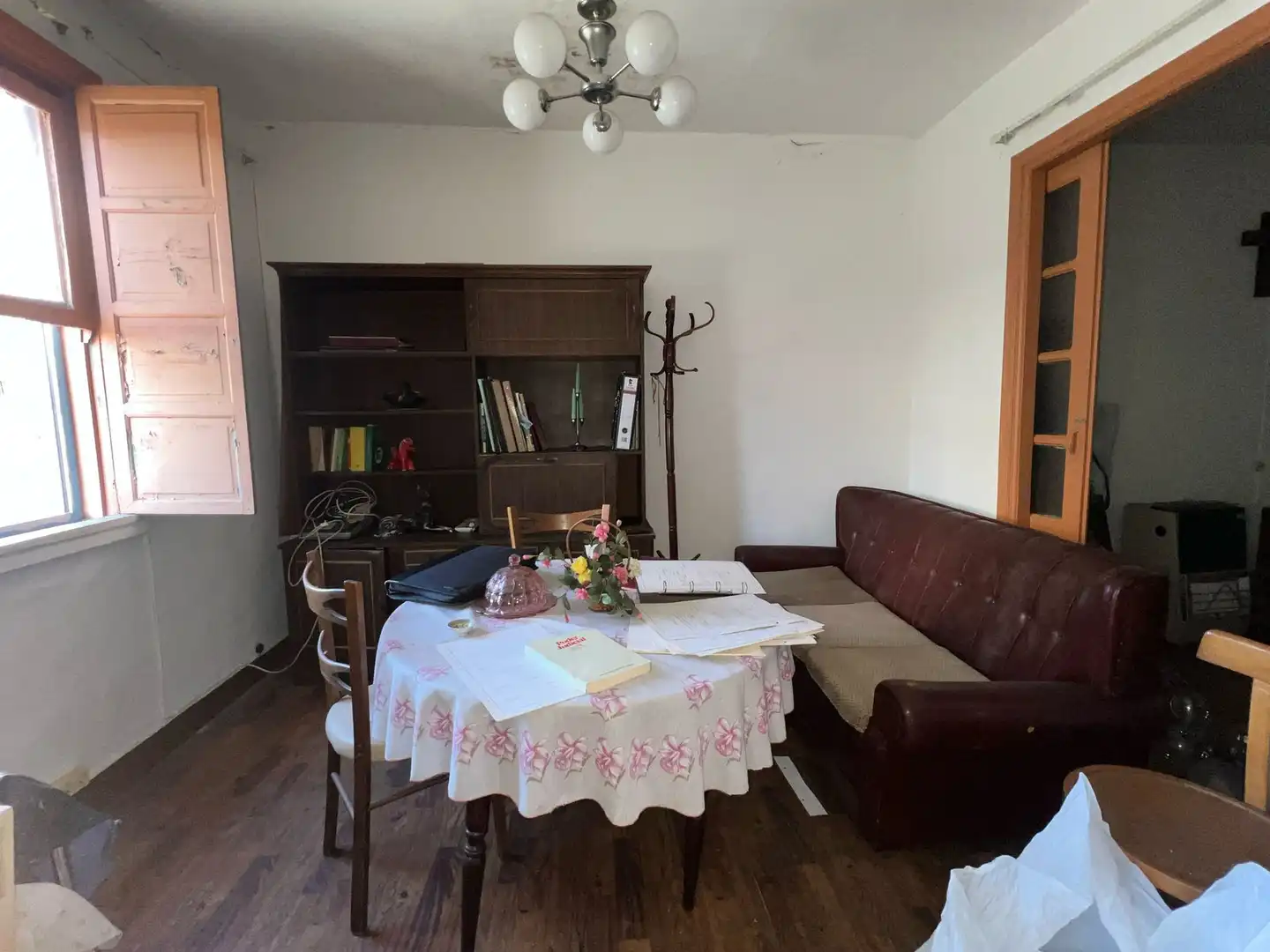 Menjador de Casa o xalet en venda en Lugo amb Traster