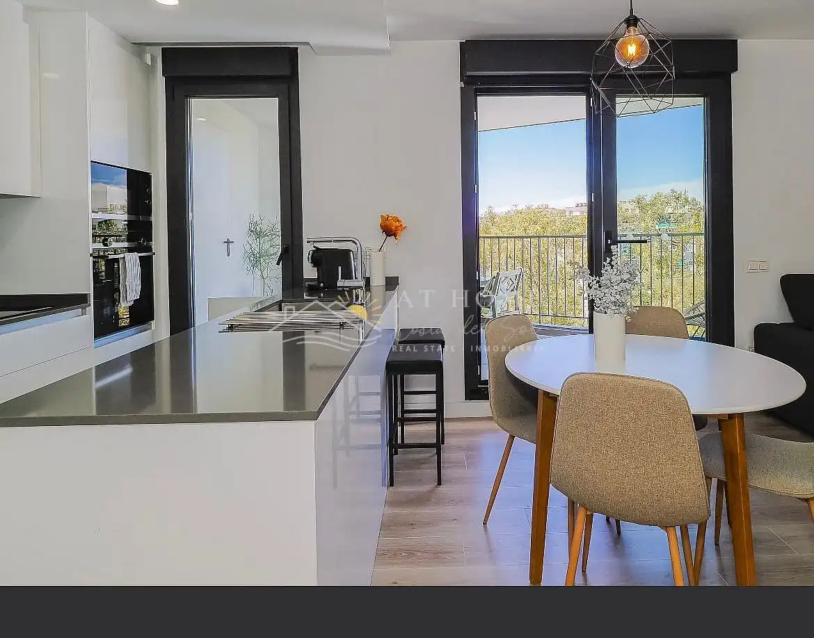 Terraza de Apartamento en venta en Málaga con Terraza, Piscina y Horno