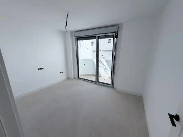 Wohnung zum Verkauf in Huelva mit Terrasse und Balkon
