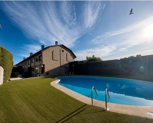 Piscina de Casa o xalet en venda en Sanxenxo amb Calefacció, Terrassa i Traster