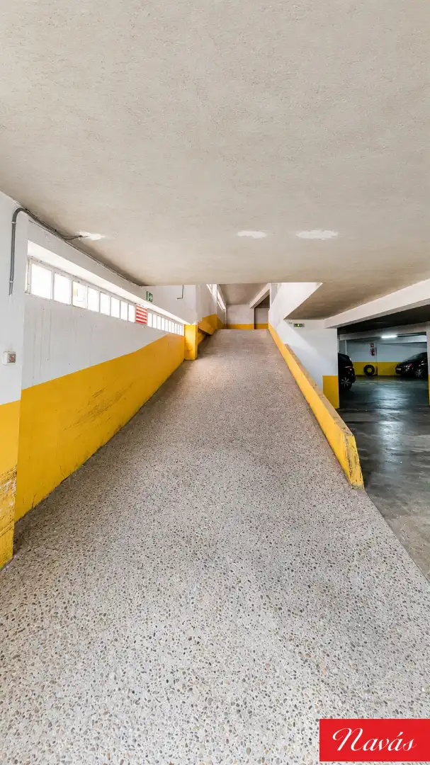Individuale in vendita a Rúa de Romil 28, imagen 5