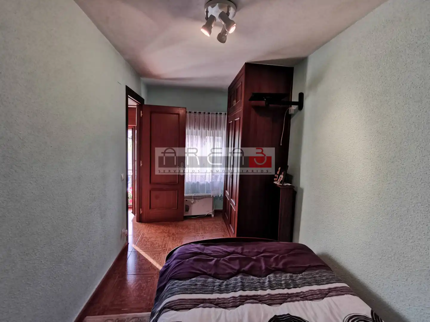 Casa adosada en venta en Isequilla - BARRIO ISEQUILLA, 9, Liendo