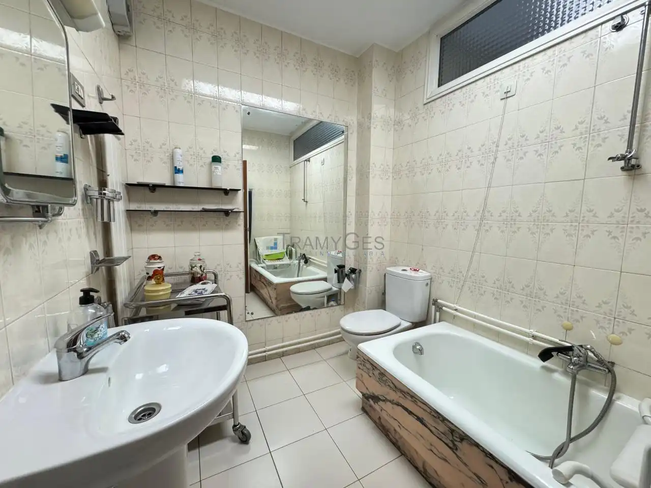 Flat with lift for sale in Avenida gran vía, imagen 20