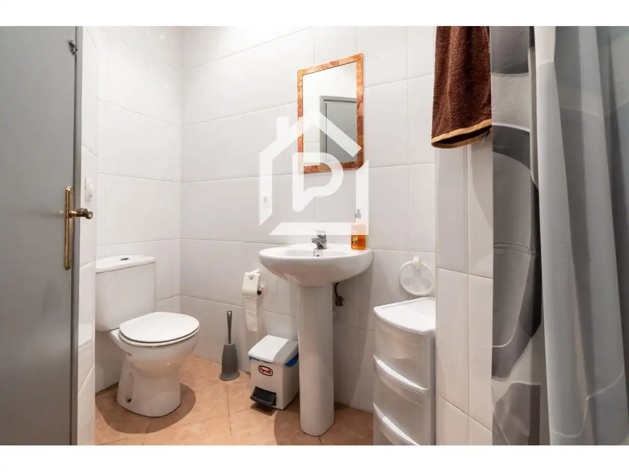 Local comercial en venta en Joan Tutau, imagen 2