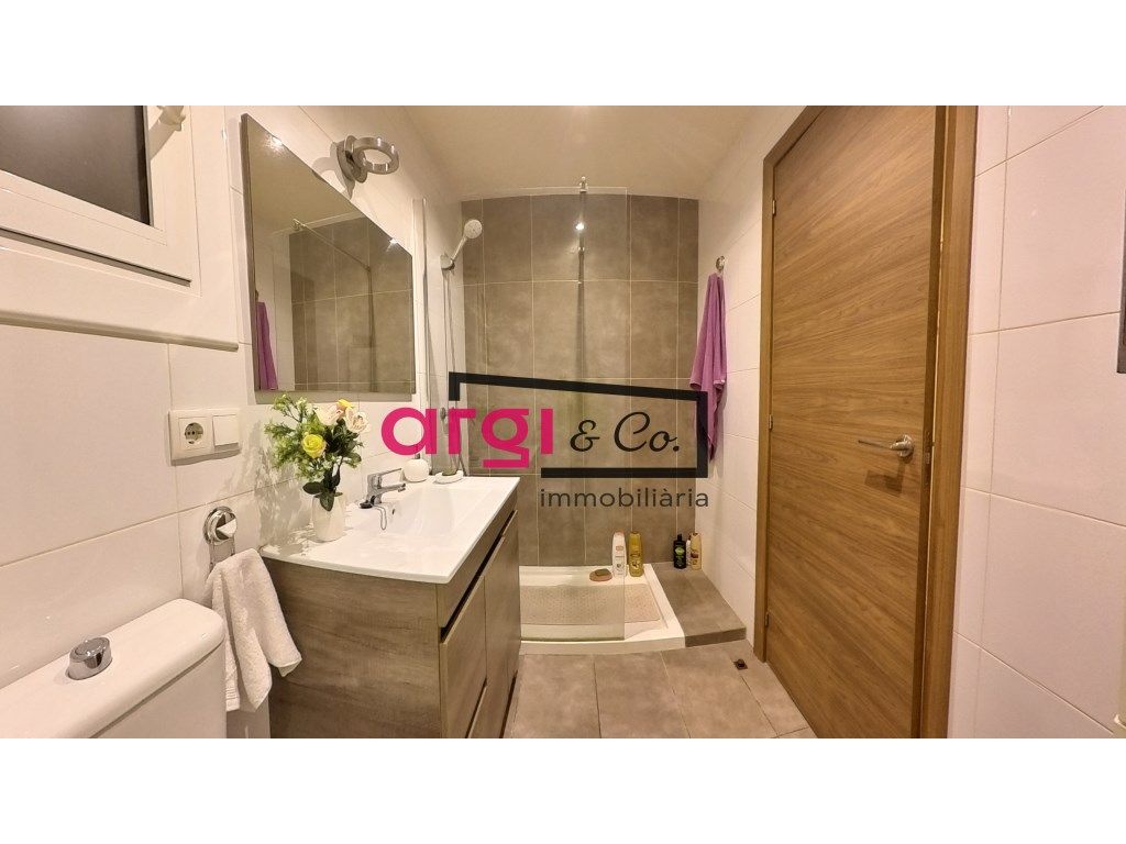 Piso en venta en N/A, Centre