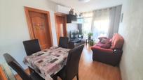 Living room of Flat for sale in Mollet del Vallès  with Air Conditioner, Heating and Parquet flooring