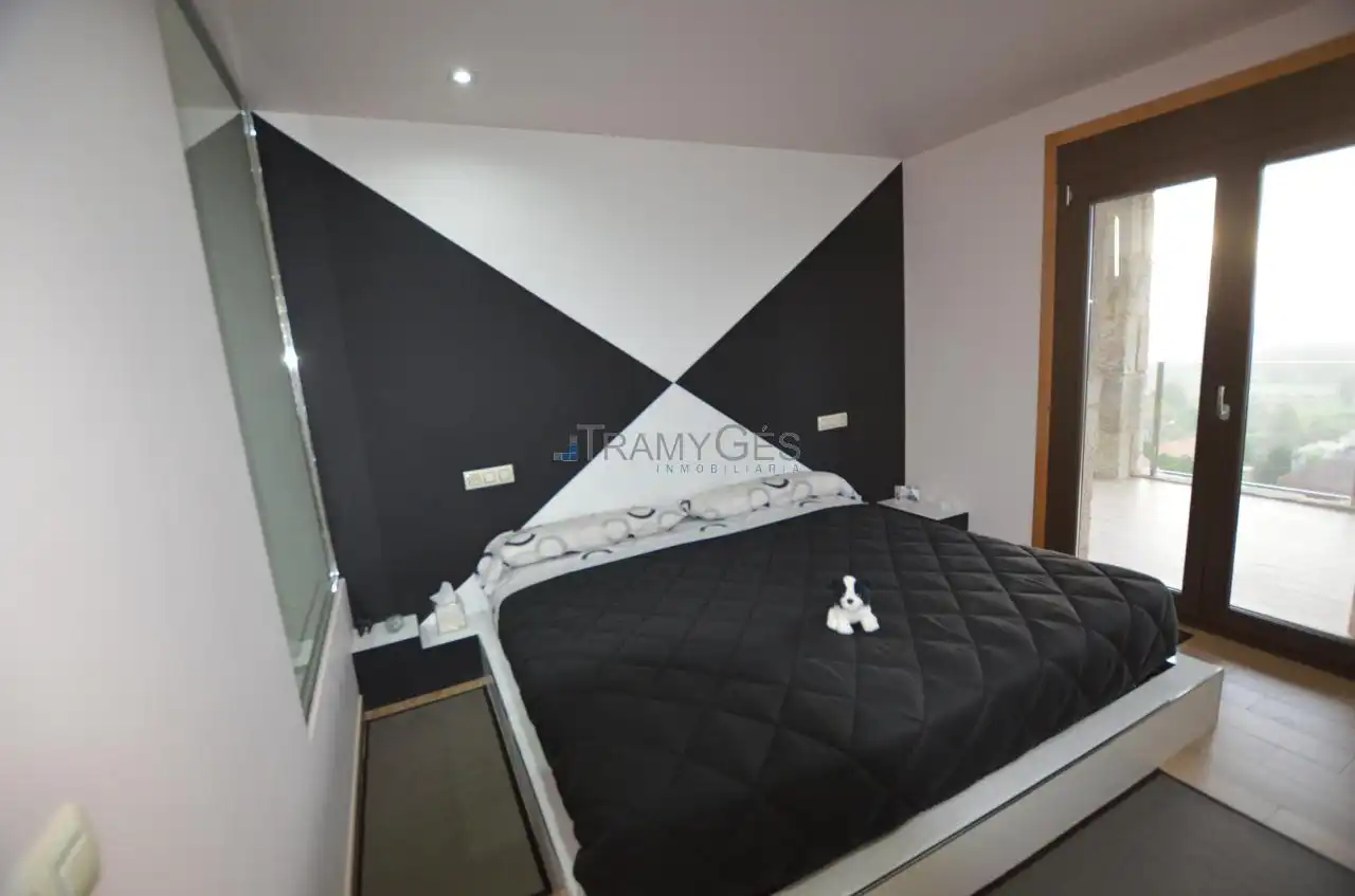 Habitación de Casa o chalet en venta en Tui con Calefacción, Jardín privado y Terraza