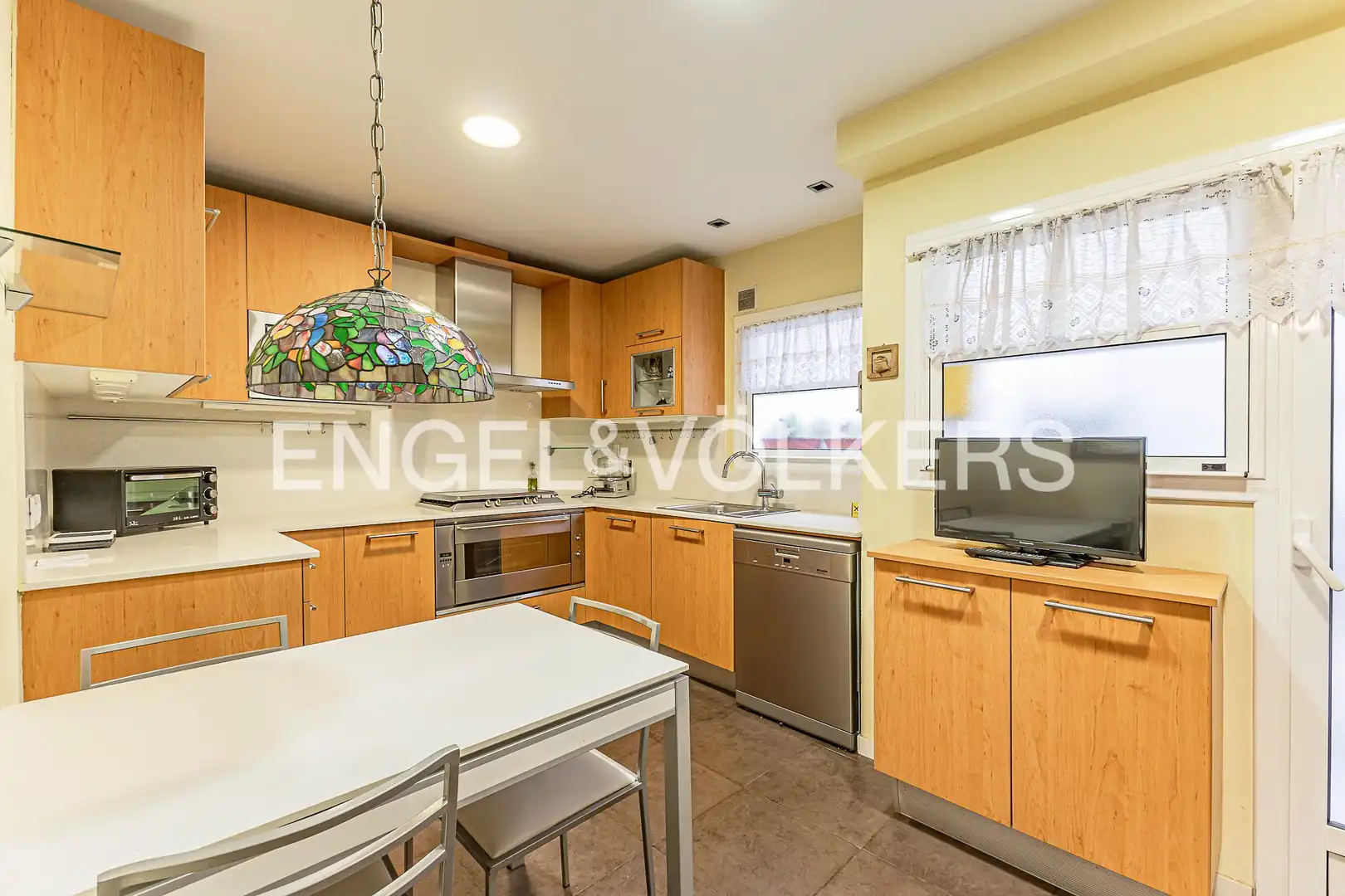 Cocina de Piso en venta en Barcelona con Calefacción y Balcón