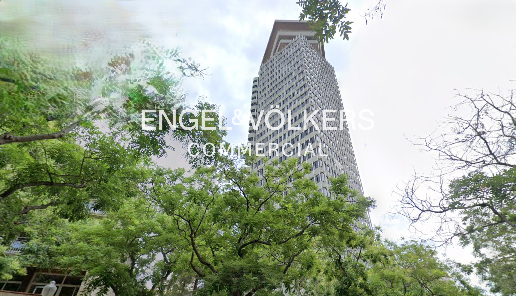 Exterior view of Office for sale in  Barcelona Capital  with Air Conditioner and Furnished