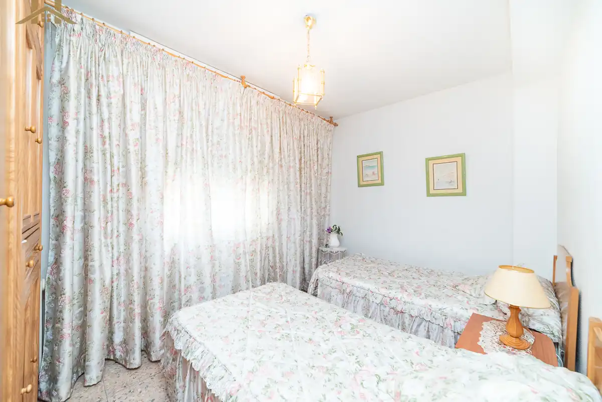 Habitación de Piso en venta en Móstoles con Aire acondicionado y Calefacción