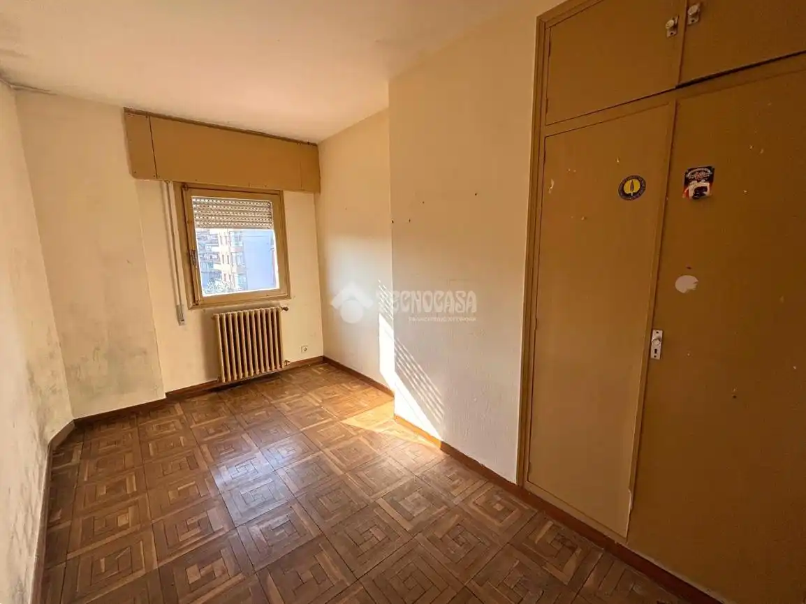 Bedroom of Flat for sale in Medina del Campo  with Terrace and Balcony