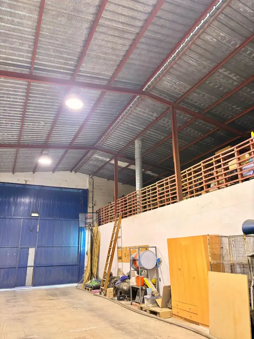 Nave industrial en venta en Los Ramos