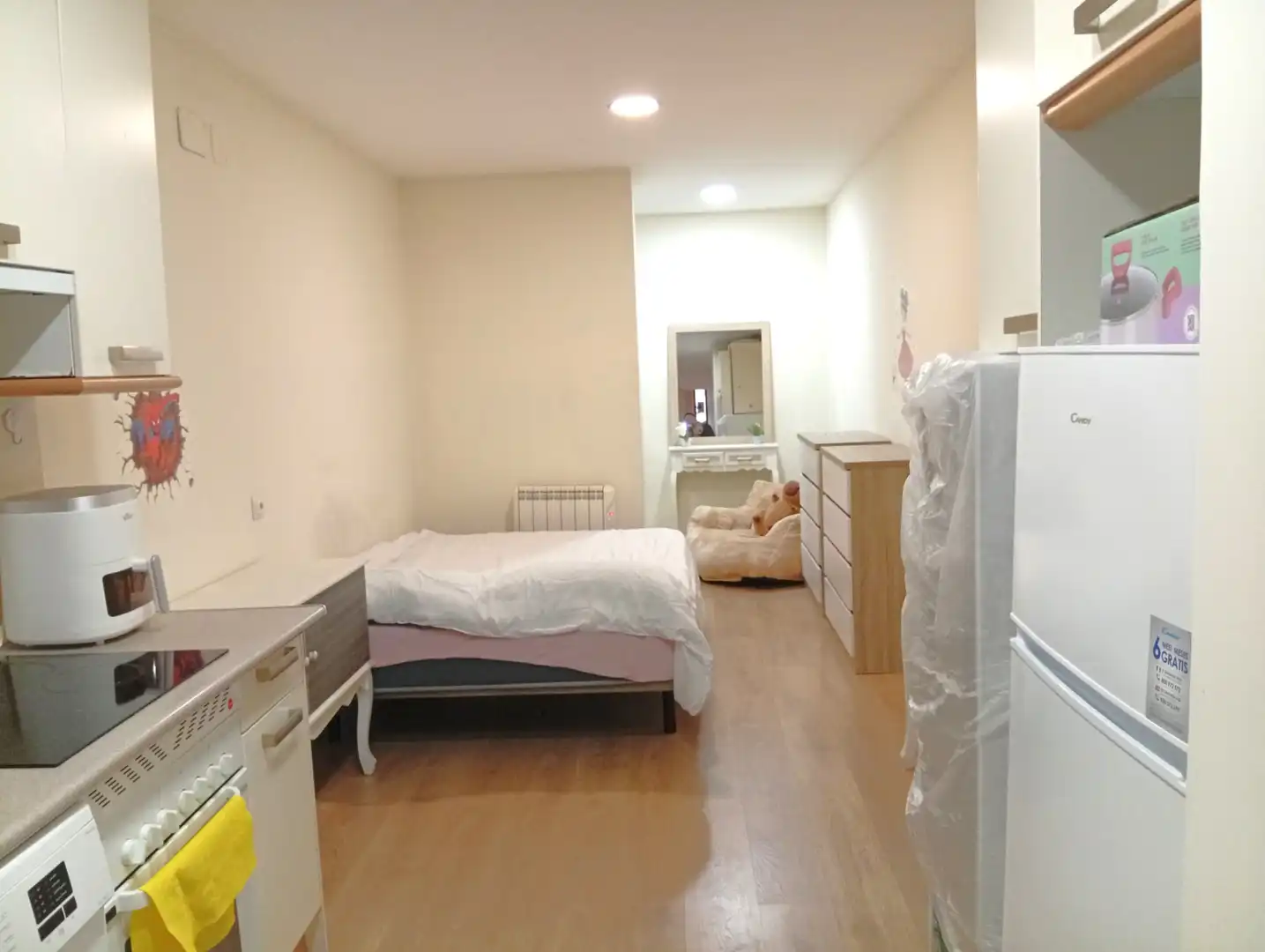 Habitación de Planta baja en venta en Madrid con Aire acondicionado, Calefacción y Jardín privado