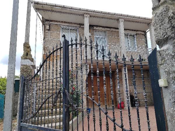 Casa-chalet en Venta en Covelas en Os Blancos