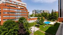 Exterior view of Flat for sale in  Madrid Capital  with Air Conditioner, Heating and Alarm