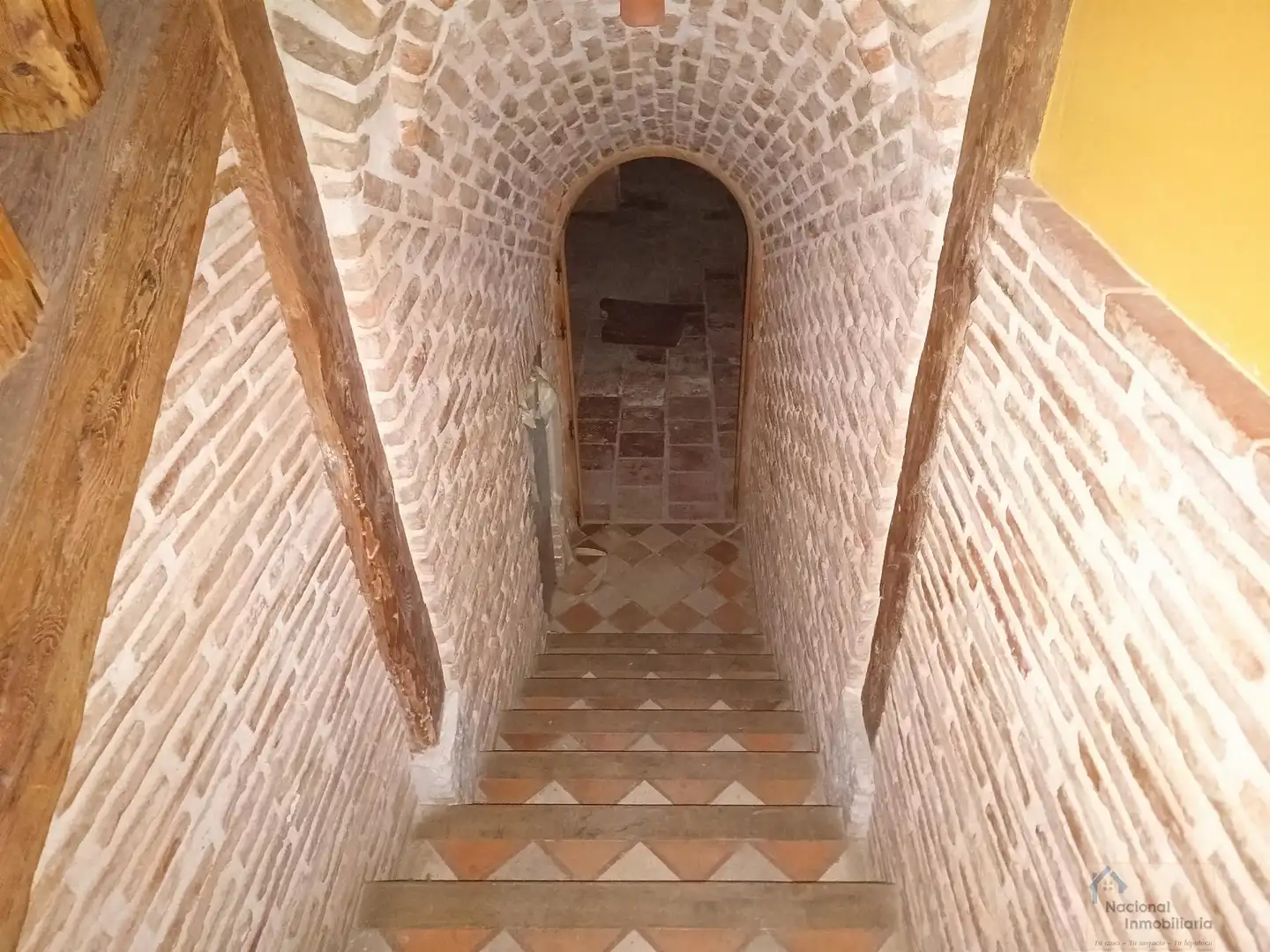 Houses for sale in Pesquera de Duero  with Terrace, Storage room and Swimming Pool