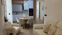 Living room of Flat for sale in  Sevilla Capital  with Air Conditioner, Heating and Balcony