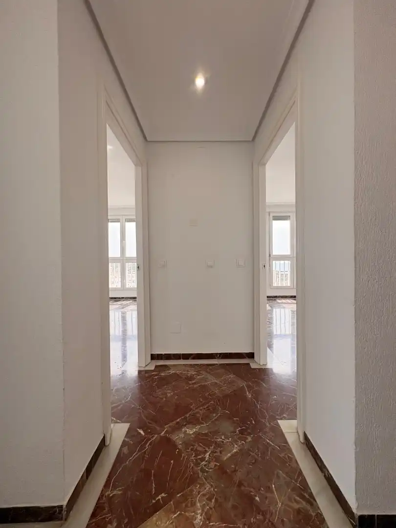 Flat for rent in Parque de Nicolás Salmerón, 11, Centro