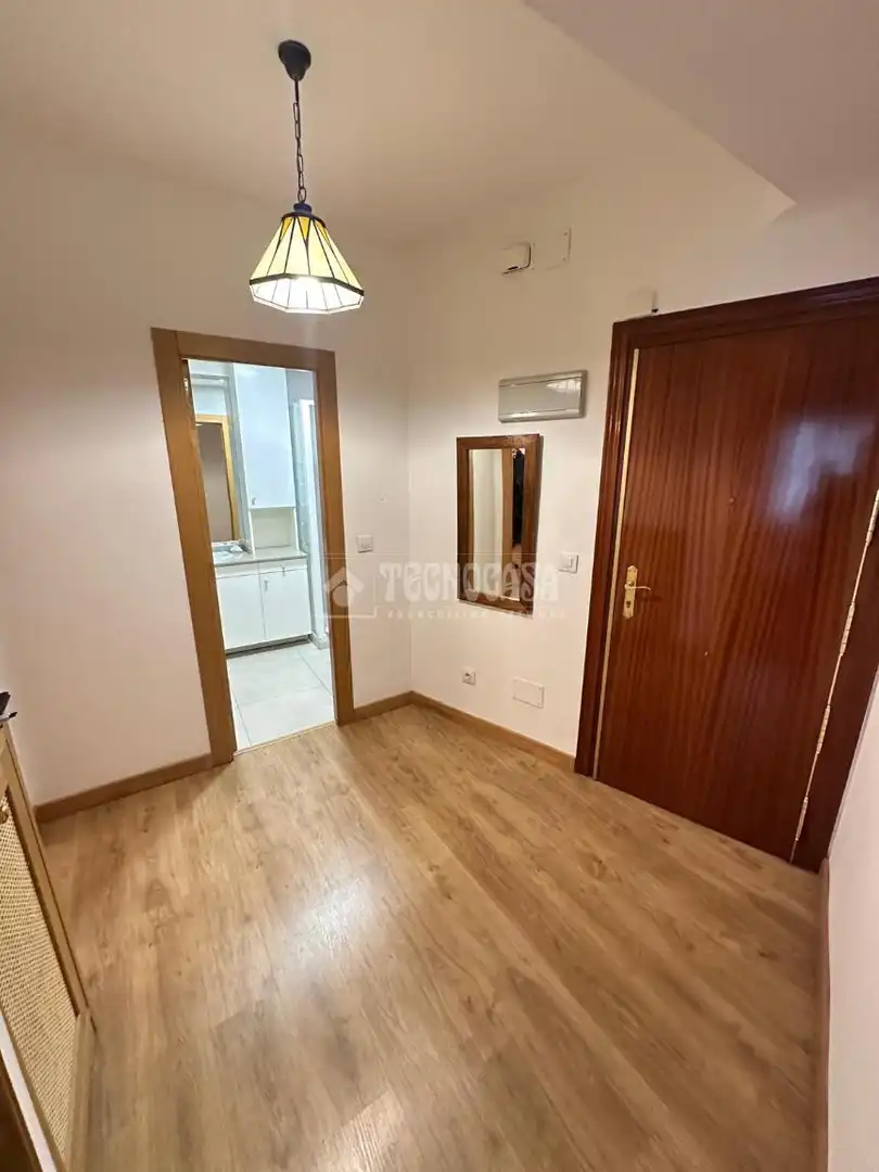 Habitación de Piso en venta en Madrid con Aire acondicionado y Calefacción