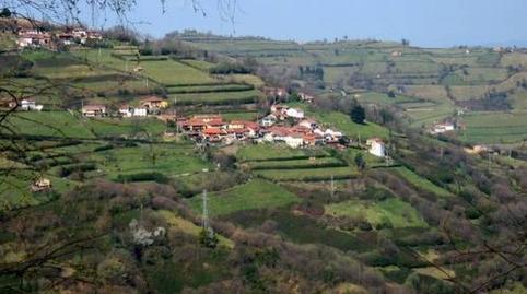 Foto 4 de Finca rústica en venda a Morcín, Asturias