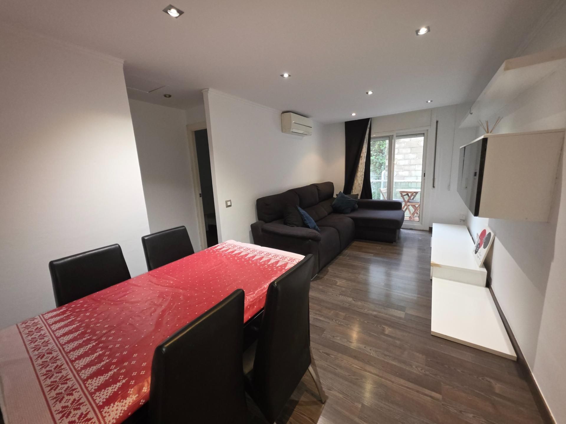 Living room of Flat for sale in Montgat  with Heating, Parquet flooring and Balcony