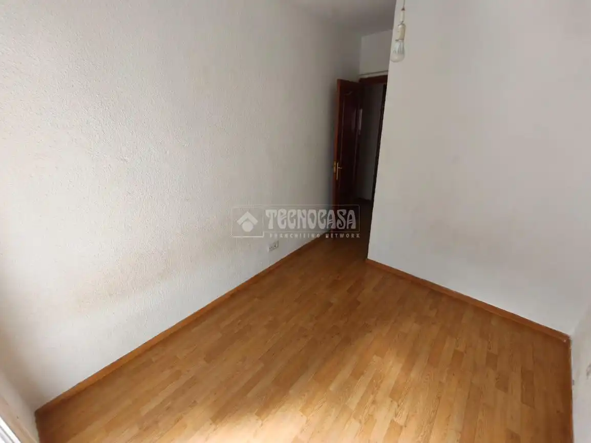 Habitación de Piso en venta en Alcorcón con Aire acondicionado, Calefacción y Terraza