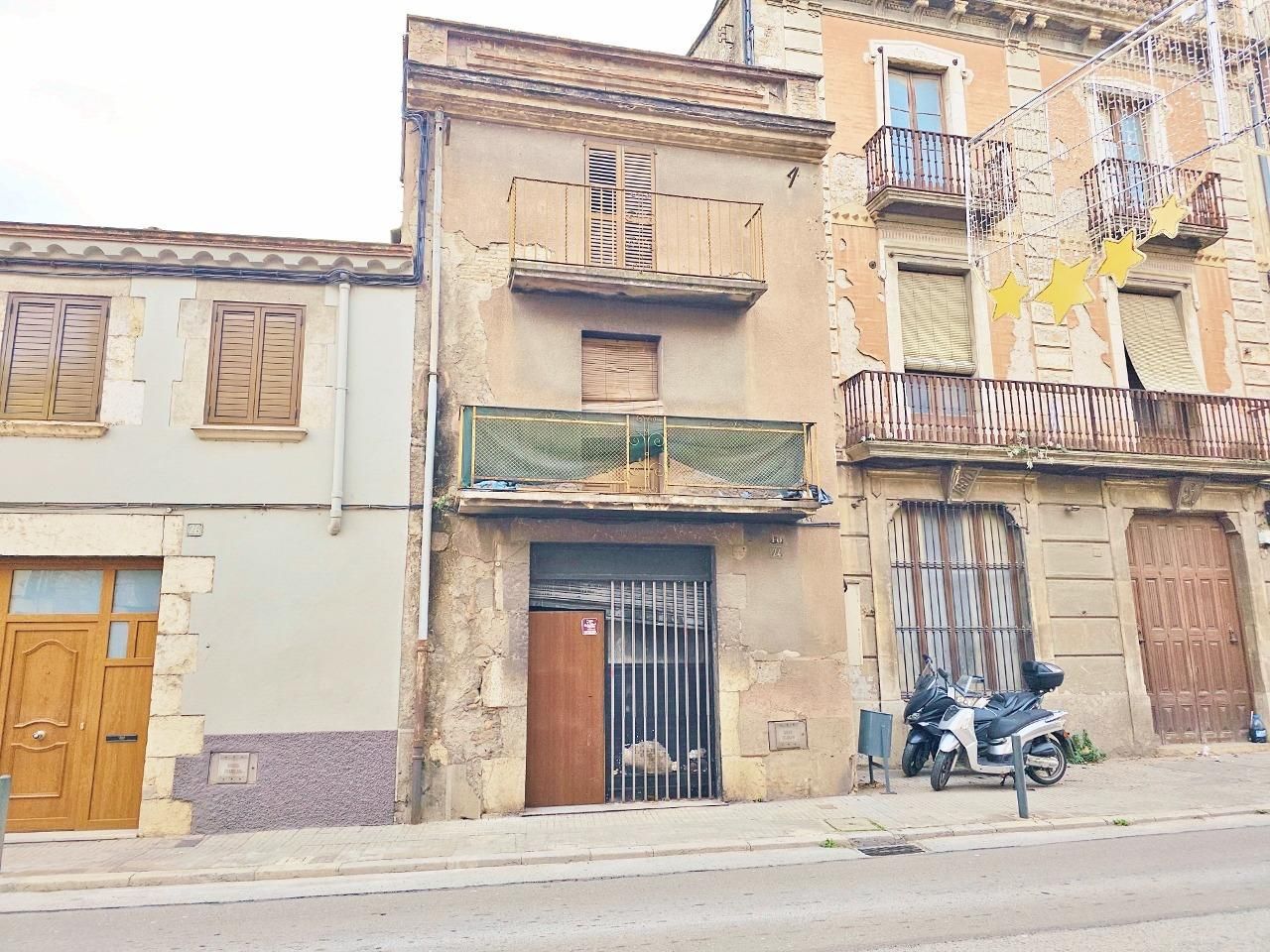Vista exterior de Casa o xalet en venda en Girona Capital