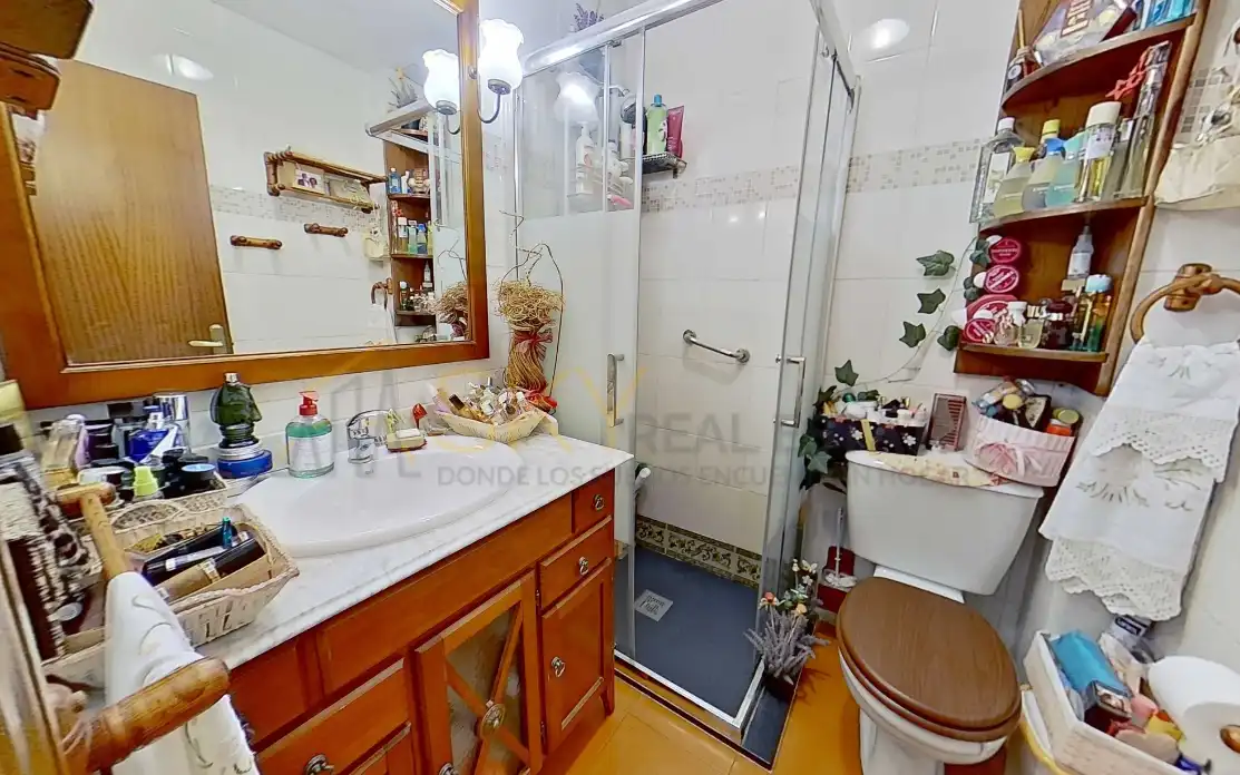 Bathroom of Detached homes for sale in Azuqueca de Henares  with Heating, Terrace and Furnished