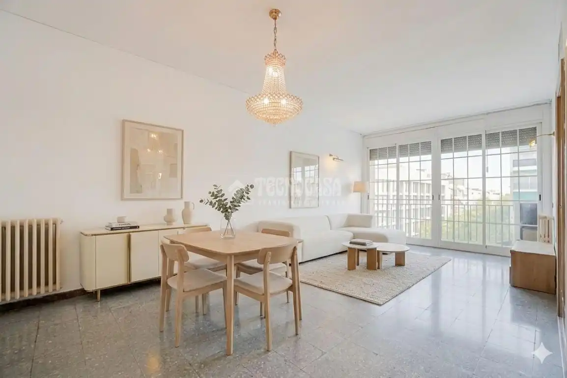 Sala de estar de Piso en venta en Barcelona con Aire acondicionado, Calefacción y Balcón