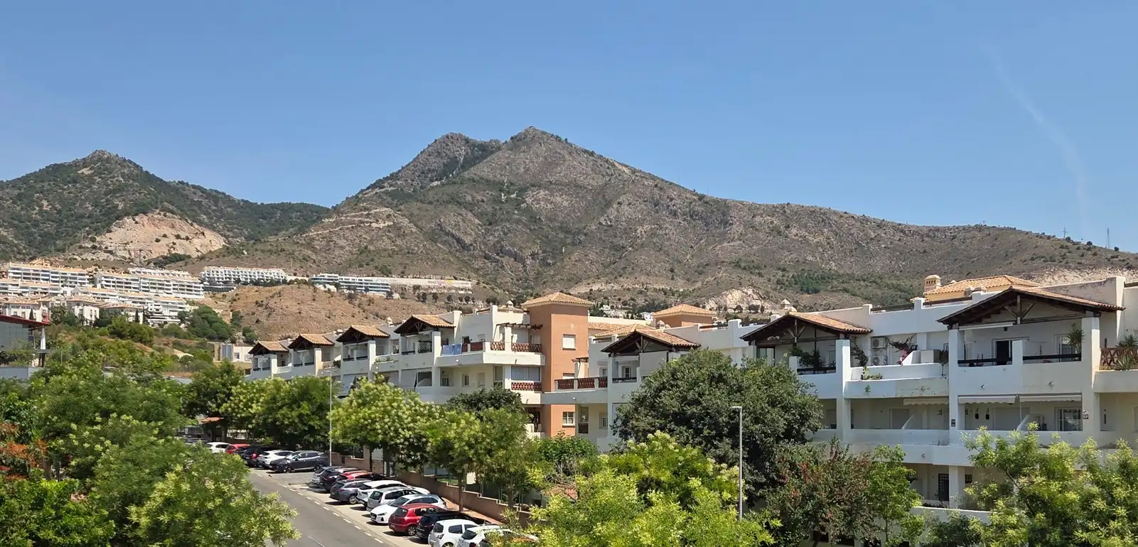 Außenansicht von Wohnung zur Miete in Benalmádena mit Klimaanlage, Terrasse und Möbliert