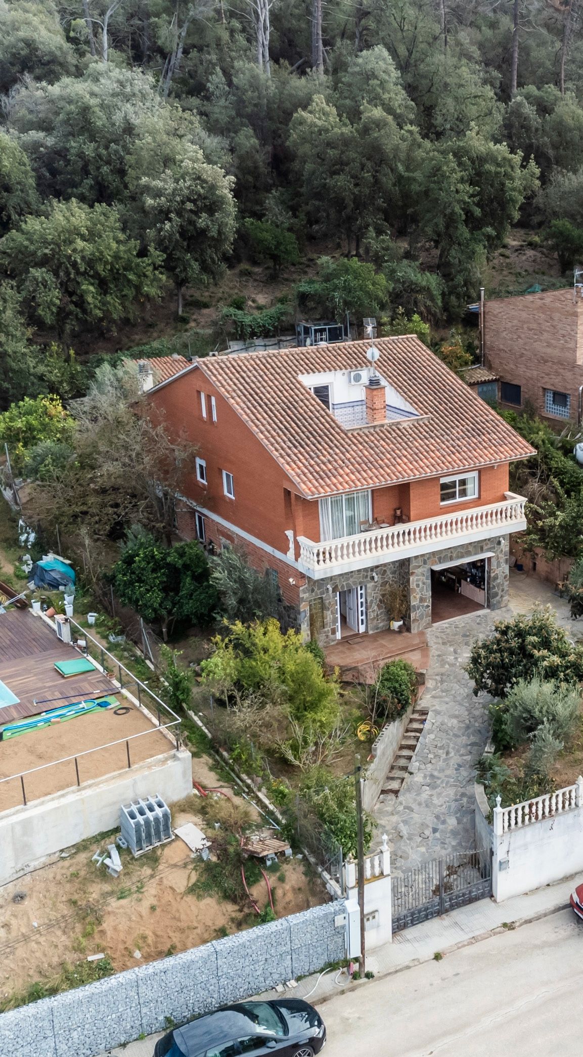 Vista exterior de Casa o xalet en venda en Sant Fost de Campsentelles amb Calefacció, Jardí privat i Terrassa