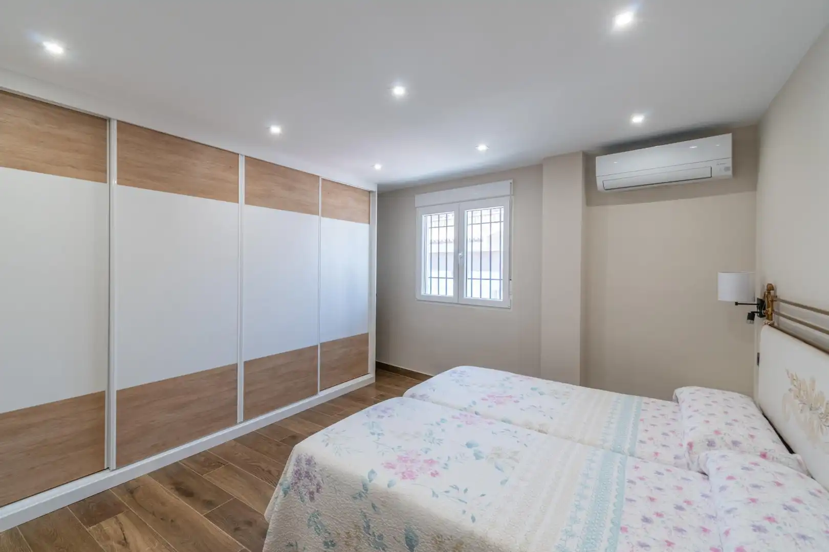 Habitación de Casa o chalet en venta en Peligros con Aire acondicionado, Terraza y Balcón