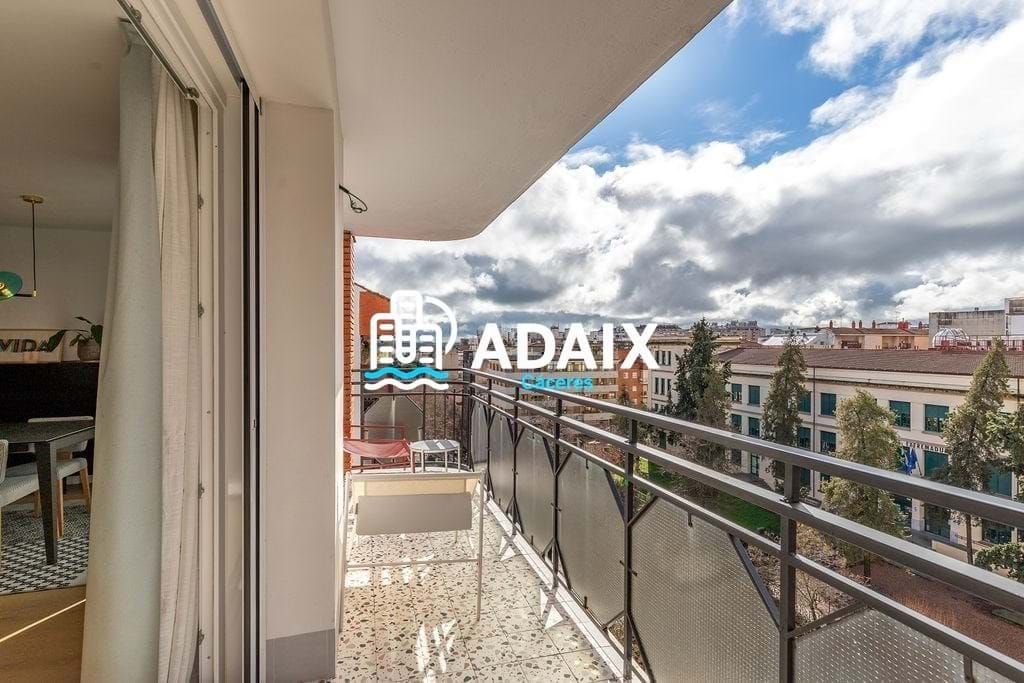 Balcony of Flat for sale in Cáceres Capital  with Air Conditioner, Heating and Terrace