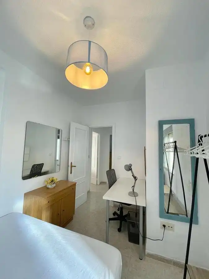 Flat for rent in Barrio de Zaidín
