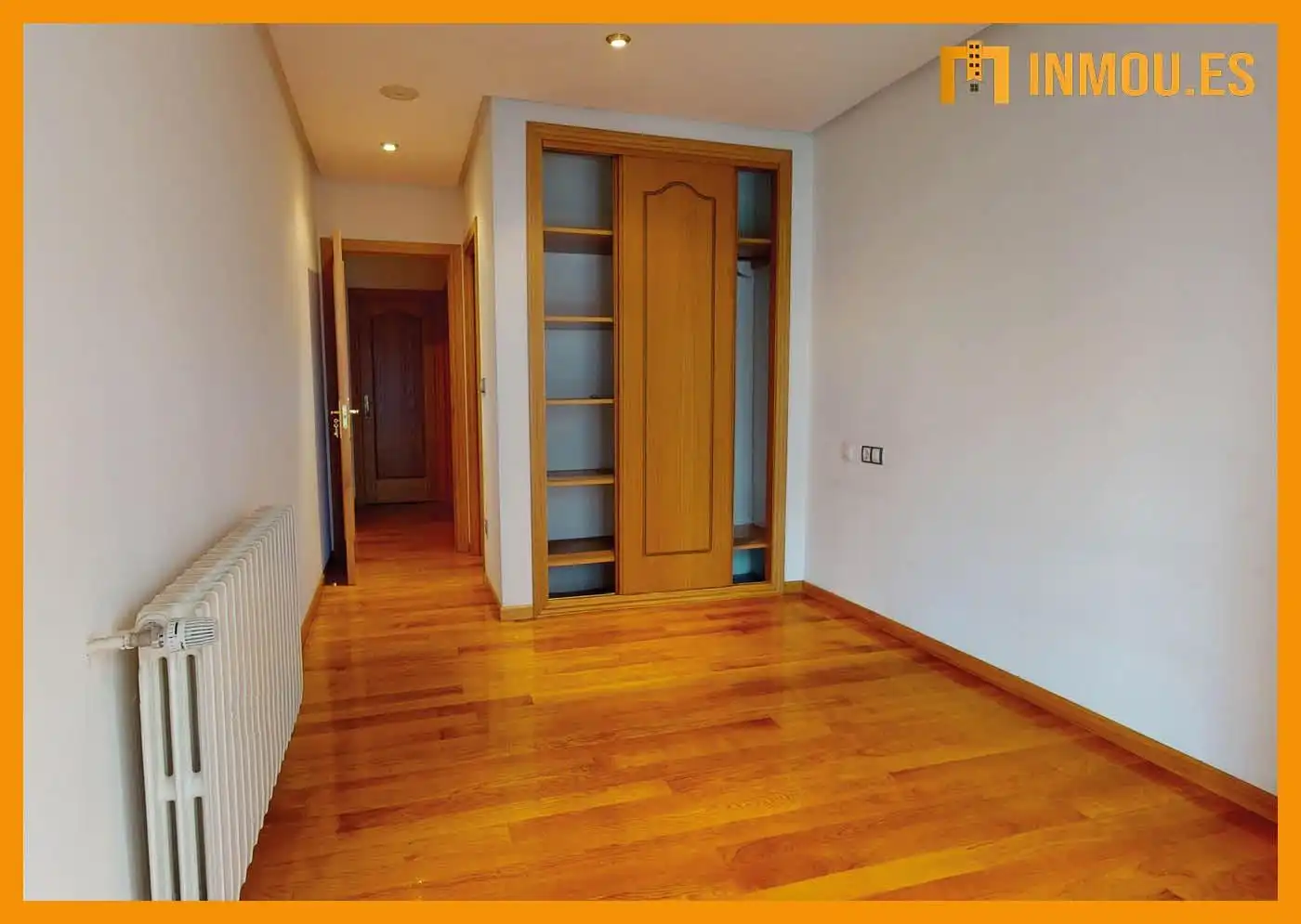 Schlafzimmer von Wohnung zum Verkauf in Ourense Capital  mit Heizung, Parkett und Terrasse