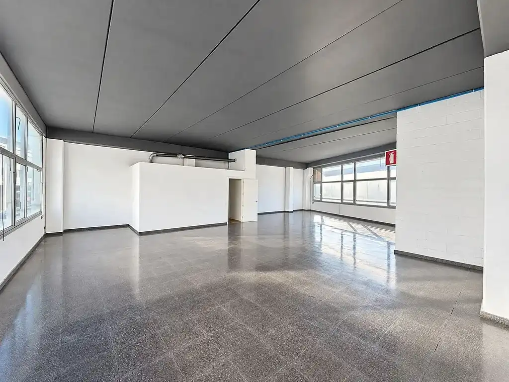 Nave industrial en venta en Carrer de l'Electrònica, imagen 3